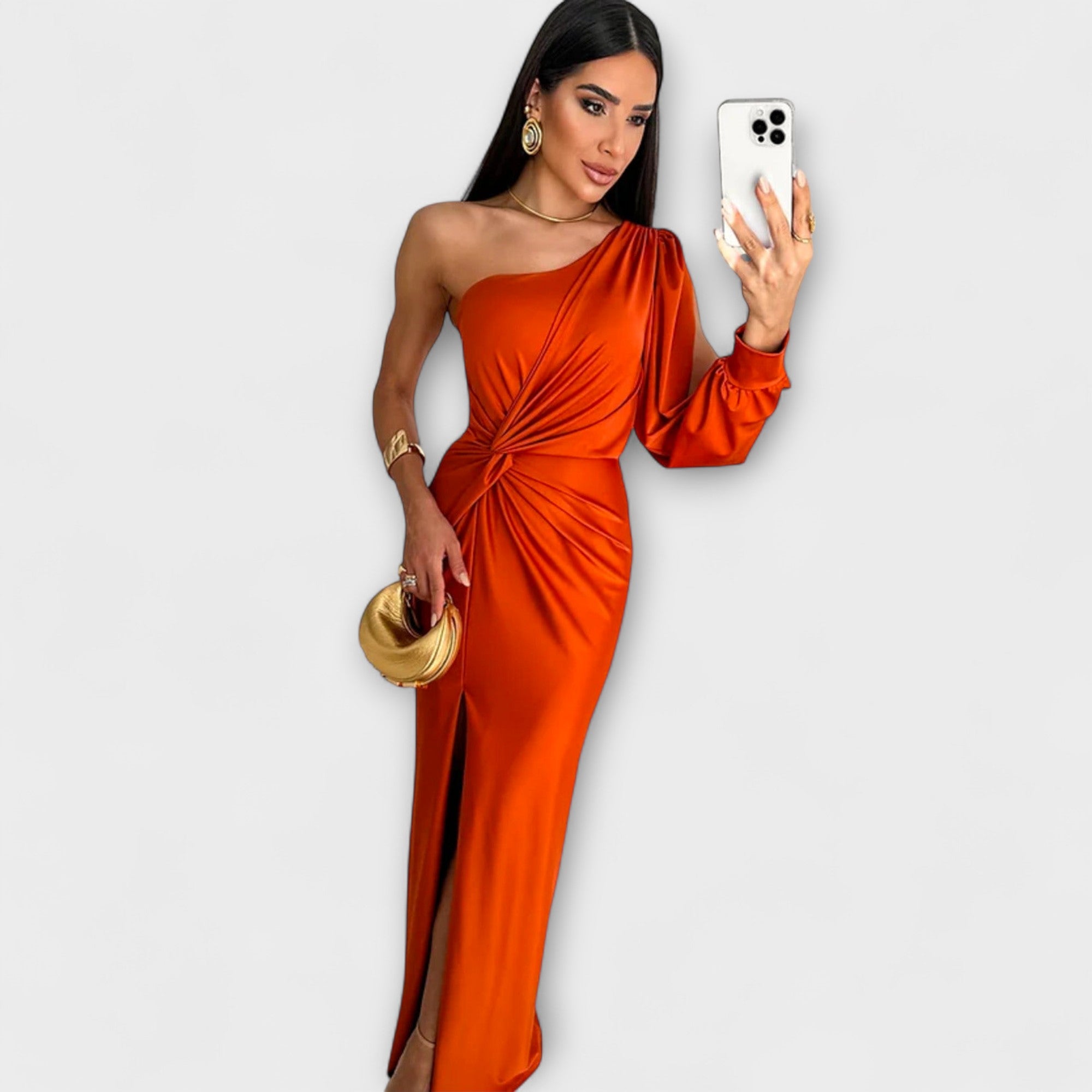 Juli | Elegáns Juli ruha kifinomult dizájn