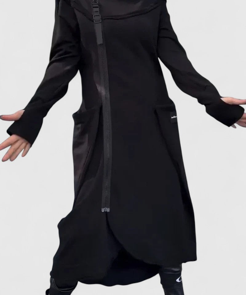 Zita | Hosszú kabát kapucnival cipzárral